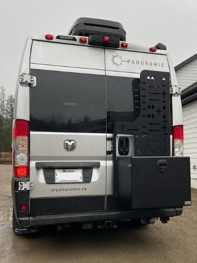 Phlosystem horizontal storage chest installed on a Ram Promaster
